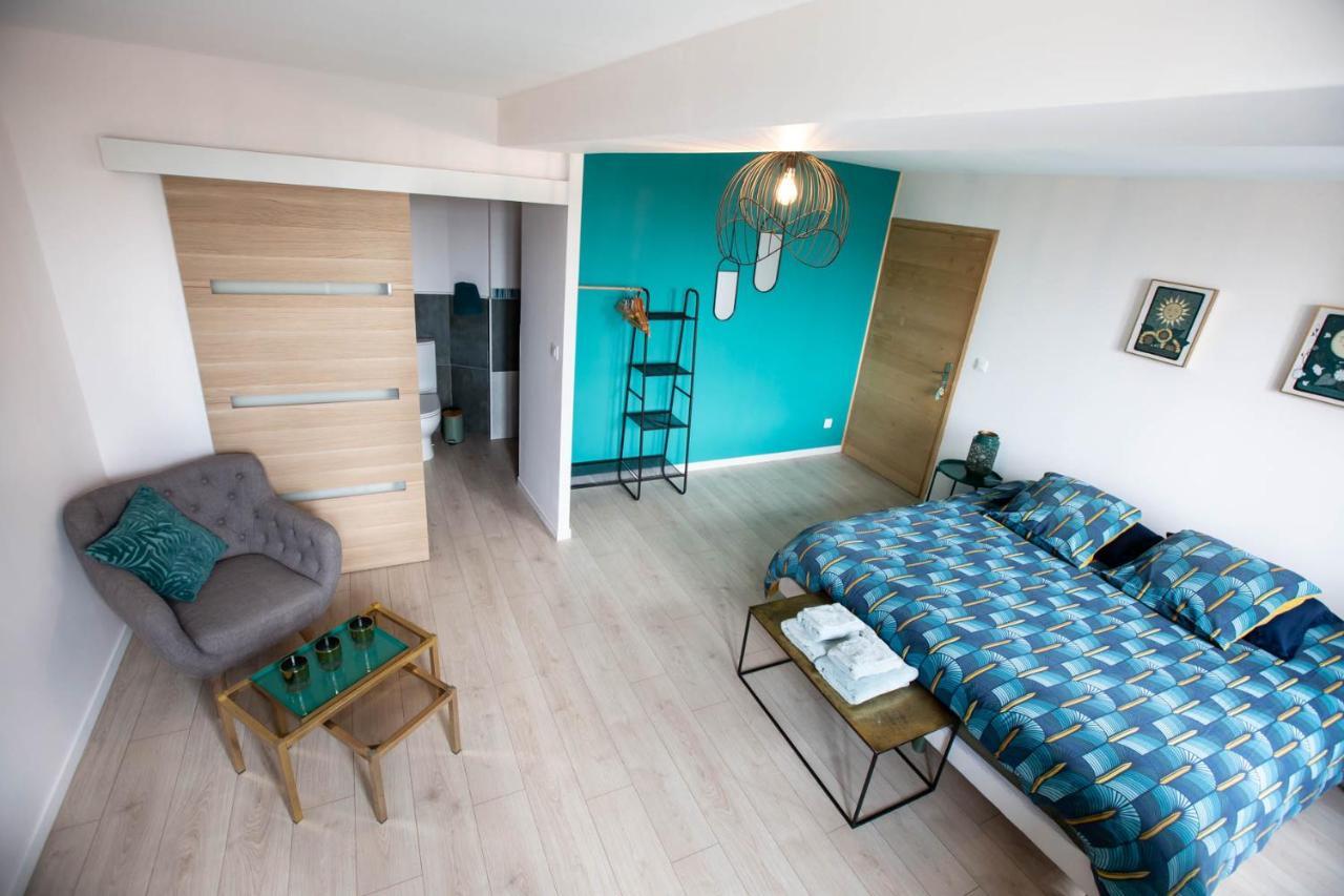 Au Bouchon Hotel Saint-Aigulin Kültér fotó