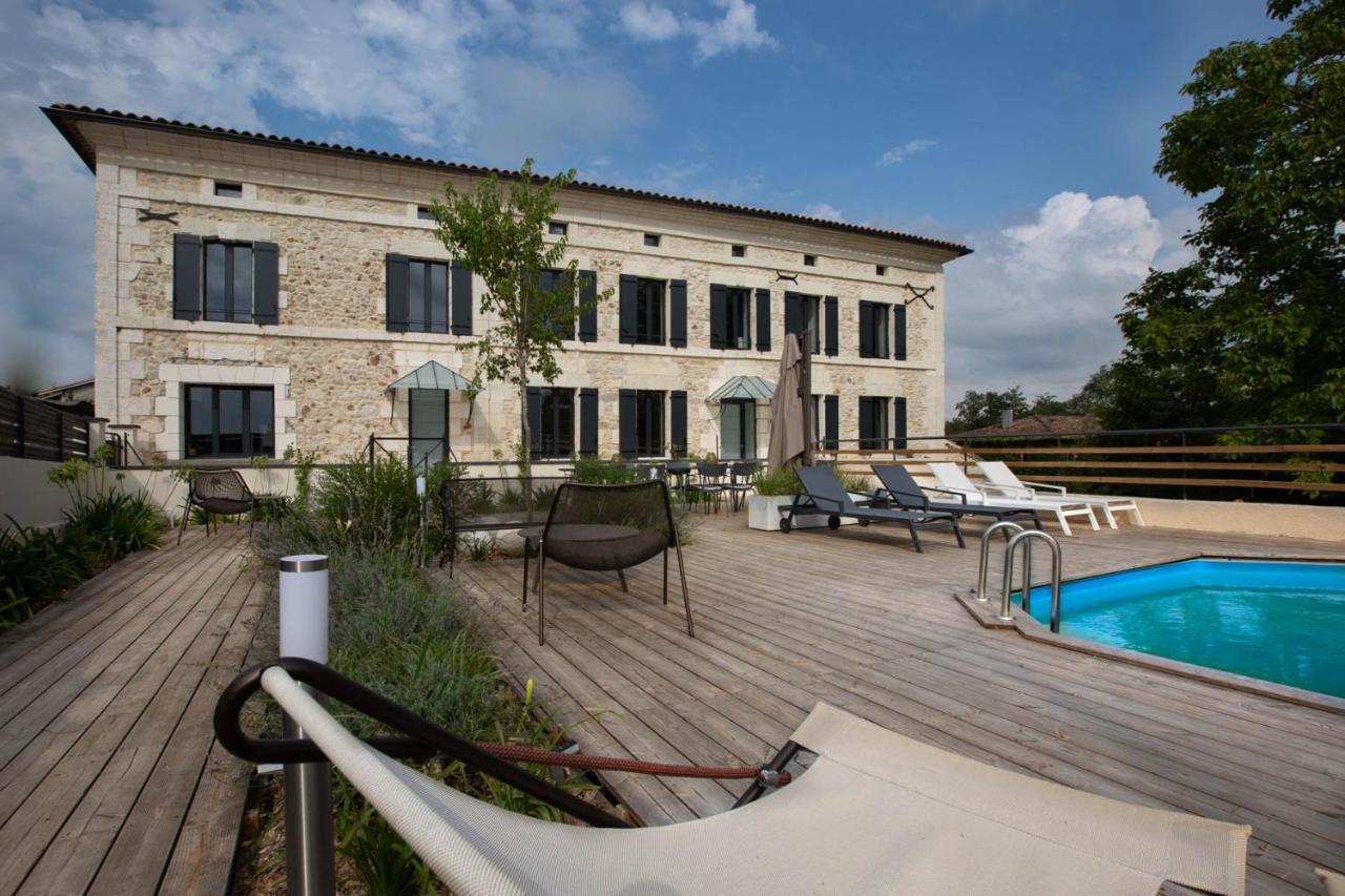 Au Bouchon Hotel Saint-Aigulin Kültér fotó