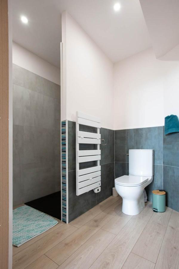 Au Bouchon Hotel Saint-Aigulin Kültér fotó