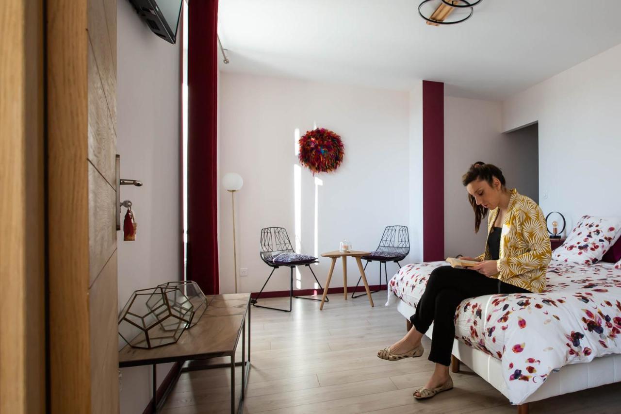 Au Bouchon Hotel Saint-Aigulin Kültér fotó