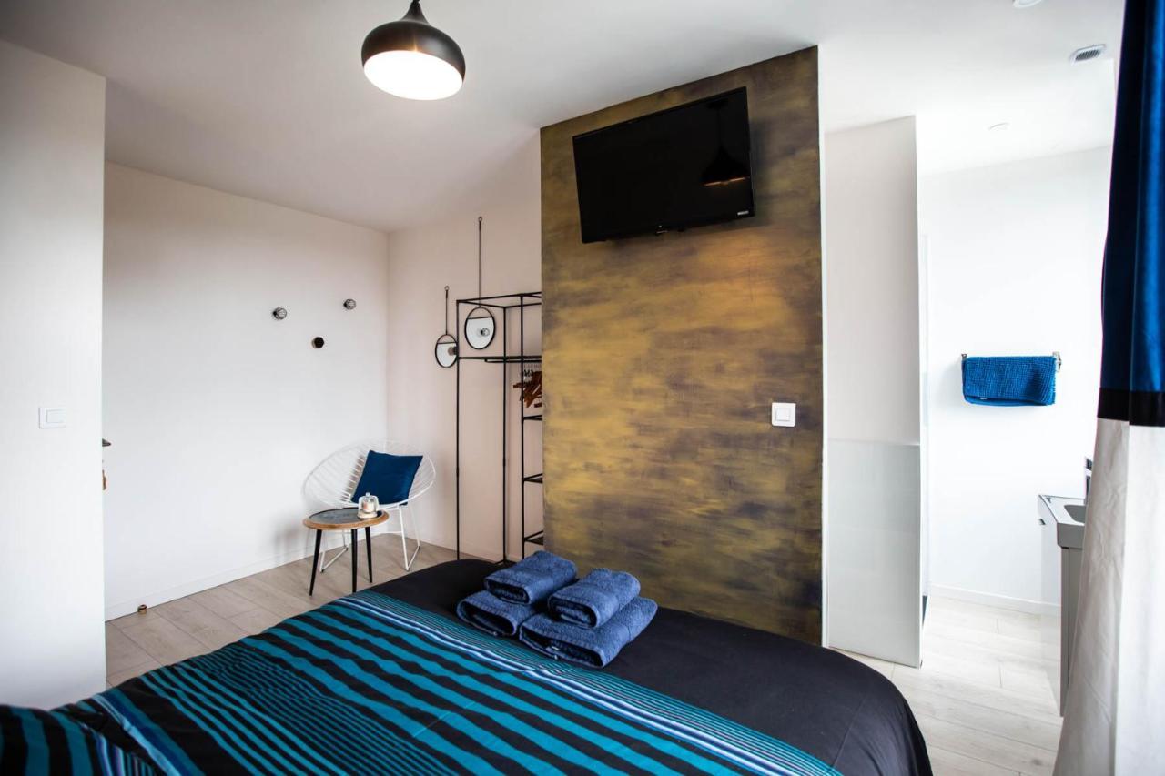 Au Bouchon Hotel Saint-Aigulin Kültér fotó