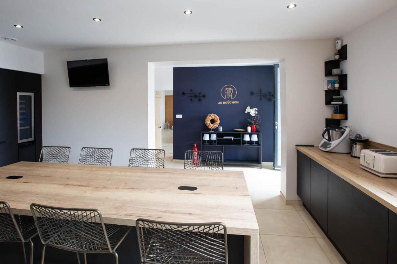 Au Bouchon Hotel Saint-Aigulin Kültér fotó